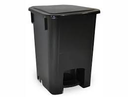COLETOR DE PEDAL 15L PRETO